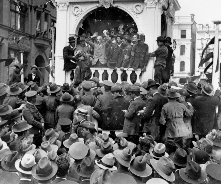 The Prime Minister Billy Hughes addressing a rally in Martin Place